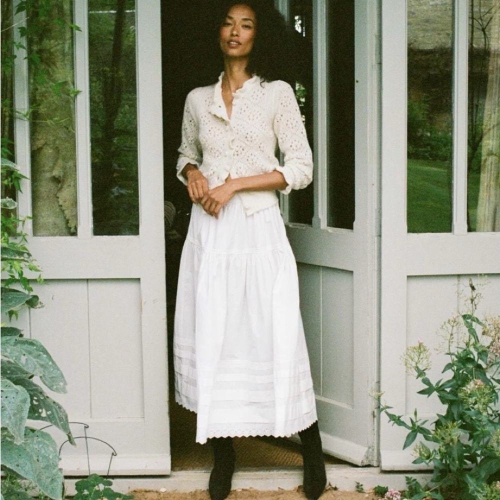 Doen White Midi Skirt